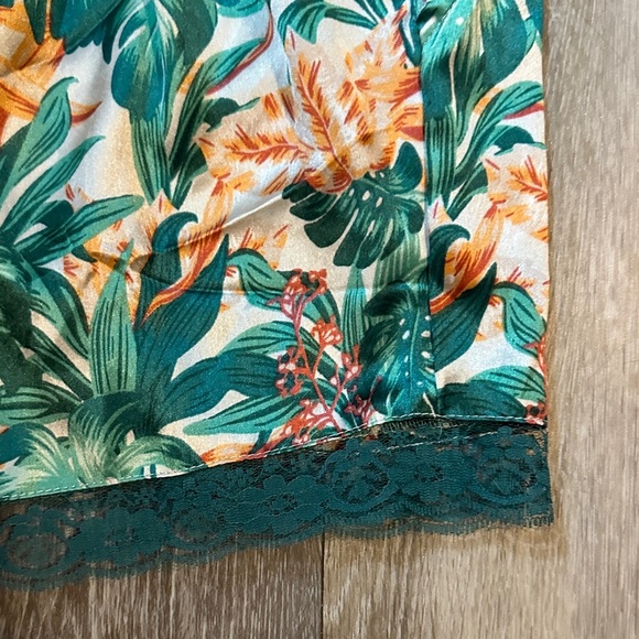 TABITHA WEBB | Anthropologie Tropical Leaf Print Pajama Set - Picture 9 of 13